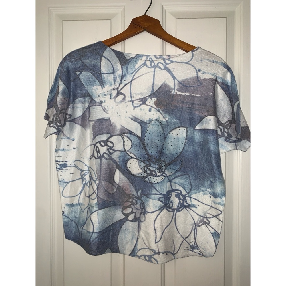 Vila Milano Bedazzled Floral T Shirt Women’s Size XS